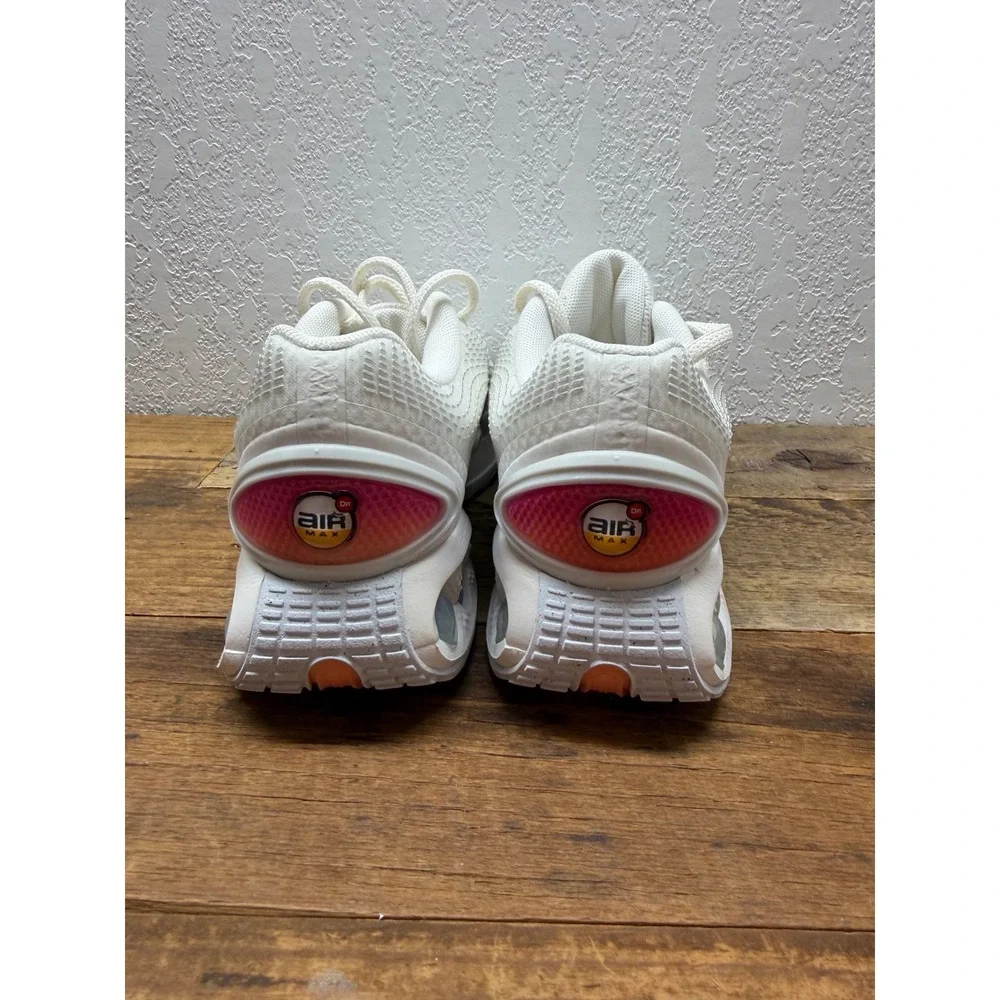 Nike Air Max Dn Sail White Hyper Pink Women Athletic Shoes FJ3145-103 Size 6